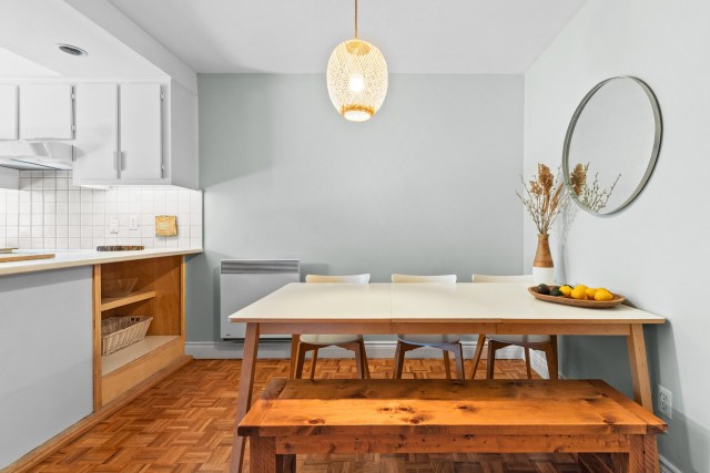 Salle à manger — 7414 - 7416 Rue Jacques-Rousseau, Montréal
