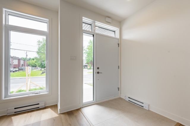 Hall d'entrée — 127, Mtée des Trinitaires, 201, Saint-Basile-le-Grand, J3N1C3, Saint-Basile-le-Grand