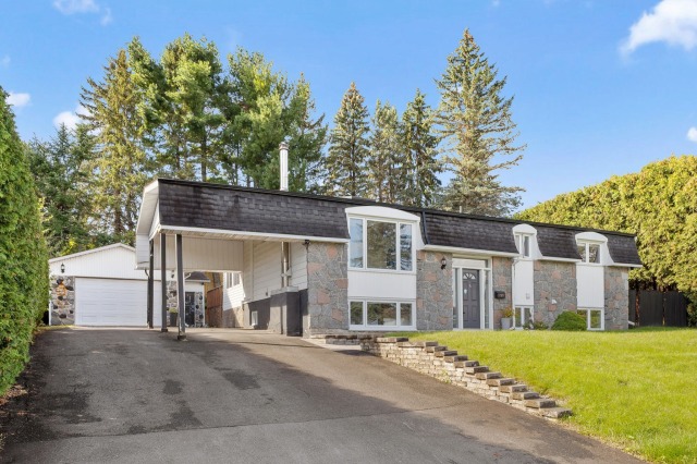 Façade — 4 Rue Céline, Gatineau