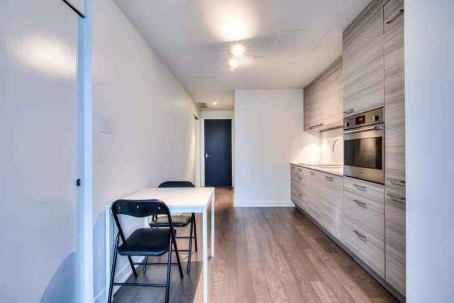 Photo 4 — 1155 Rue de la Montagne, Montréal