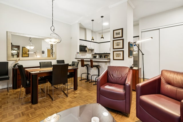 Salon — 4400, Boul. Champlain, 108, Montréal (Verdun/Île-des-Soeurs), H4G1A9, Montréal (Verdun/Île-des-Soeurs)