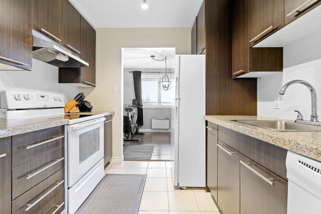 Photo 3 — 146 Rue de Lausanne, Gatineau