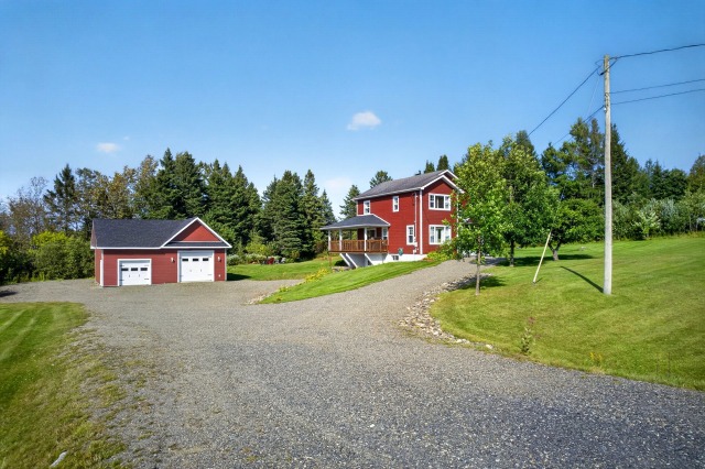Façade — 70, Rue Principale O., Notre-Dame-des-Bois, J0B2E0, Notre-Dame-des-Bois
