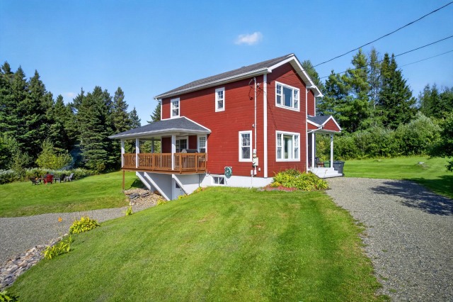 Façade — 70, Rue Principale O., Notre-Dame-des-Bois, J0B2E0, Notre-Dame-des-Bois