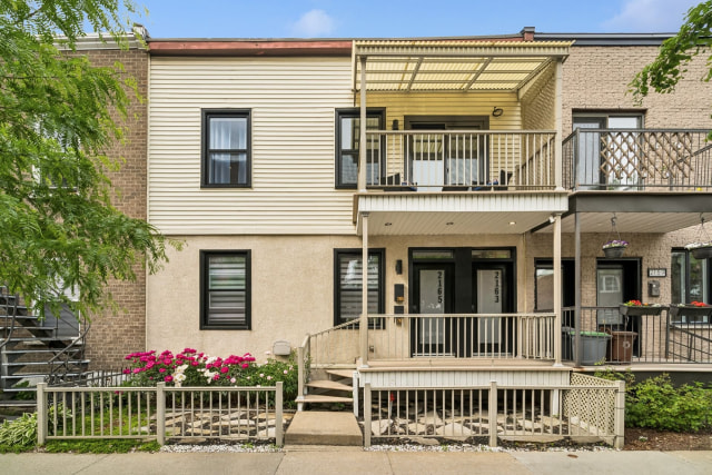 Façade — 2163 - 2165 Rue De Biencourt, Montréal