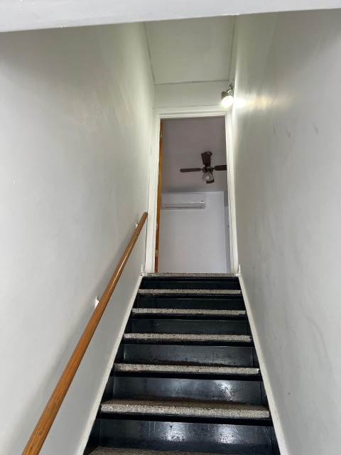 Escalier — 7320 Av. Cellier, Montréal
