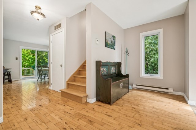 Hall d'entrée — 153, Rue Larivière, Saint-Colomban, J5K1E5, Saint-Colomban