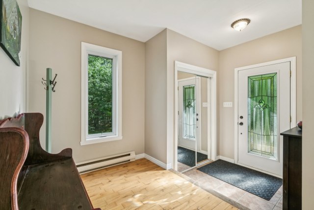 Hall d'entrée — 153, Rue Larivière, Saint-Colomban, J5K1E5, Saint-Colomban