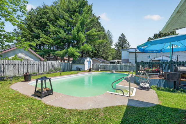 Piscine — 545 Rue Patrice, Saint-André-Avellin
