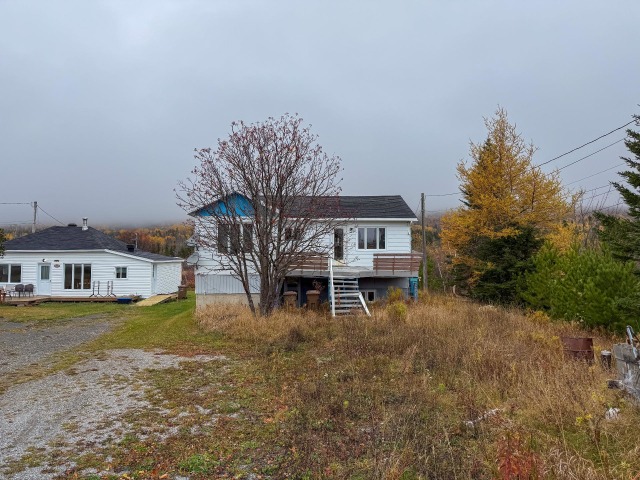 Façade — 1839 Boul. de Forillon, Gaspé