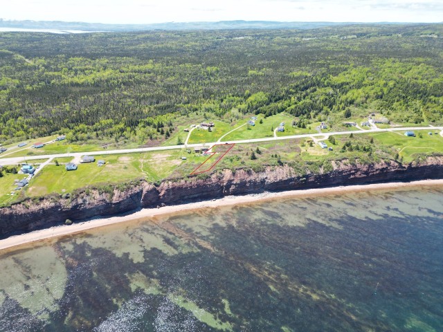 Vue d'ensemble — Route 132 E., Percé
