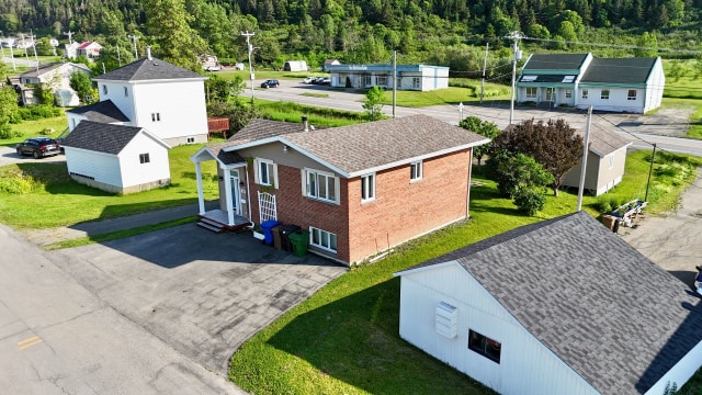 Façade — 21 Rue Bernatchez, Gaspé