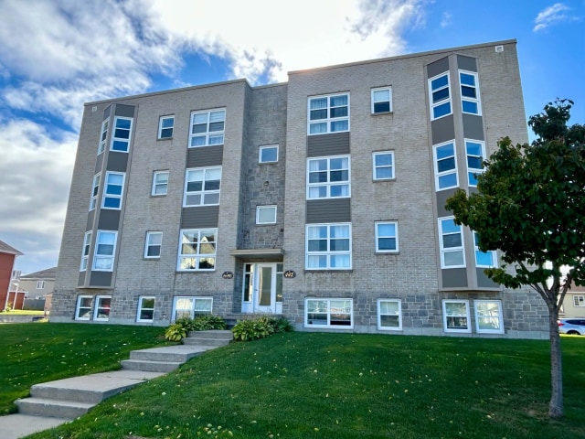 Façade — 445 Av. Léonidas S., Rimouski
