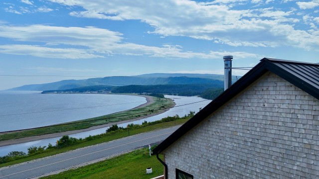 Photo aérienne — 1A Rue du Phare, Sainte-Madeleine-de-la-Rivière-Madeleine