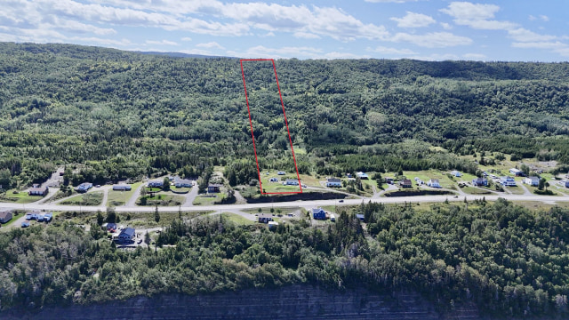 Photo aérienne — 585, Boul. de St-Maurice, Gaspé, G4X4L8, Gaspé