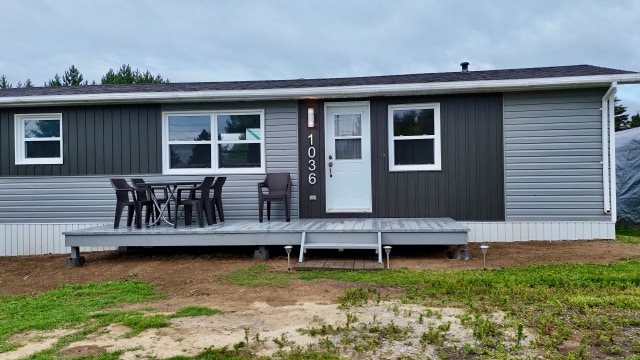 Entrée extérieure — 1036, Boul. de Douglas, Gaspé, G4X2X1, Gaspé