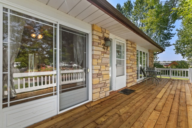 Balcon — 29 Rue Proudfoot, Fort-Coulonge