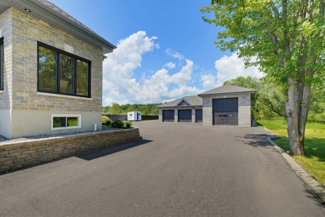 Garage — 357, Ch. du Fer-à-Cheval, Gatineau (Masson-Angers), J8L1M8, Gatineau (Masson-Angers)