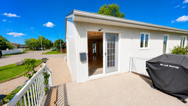 Terrasse — 3791 Rue de la Sarthe, Saguenay
