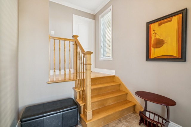 Hall d'entrée — 4472 Rue Stéphanie, Laval