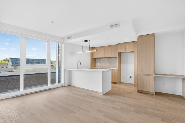 Photo 3 — 1300 Av. de Germain-des-Prés, Québec