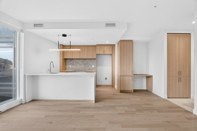 Photo 2 — 1300 Av. de Germain-des-Prés, Québec