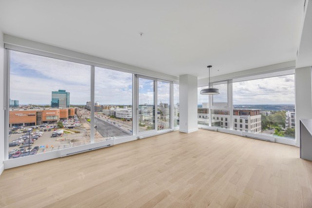 Salle à manger — 1300 Av. de Germain-des-Prés, Québec