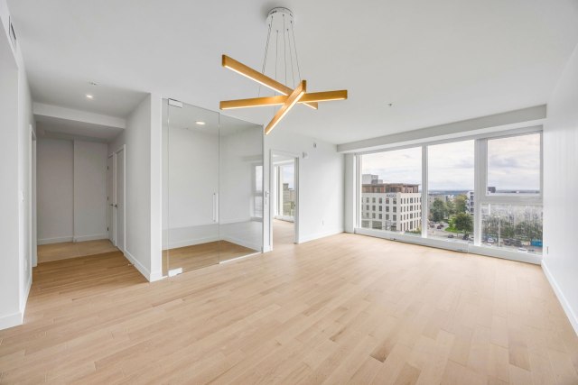 Photo 4 — 1300 Av. de Germain-des-Prés, Québec