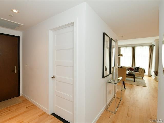 Hall d'entrée — 635 Rue St-Maurice, Montréal