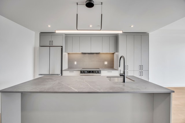 Photo 2 — 1300 Av. de Germain-des-Prés, Québec