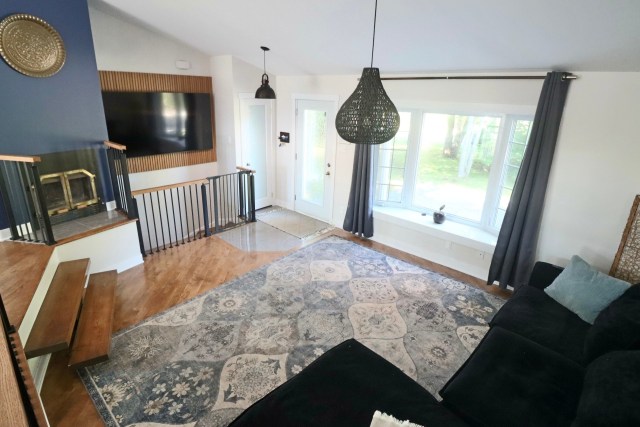 Salon — 2305 Rue Tebbutt, Trois-Rivières