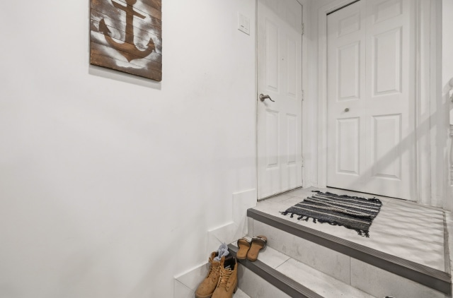 Hall d'entrée — 166 Rue Fontaine, Gatineau