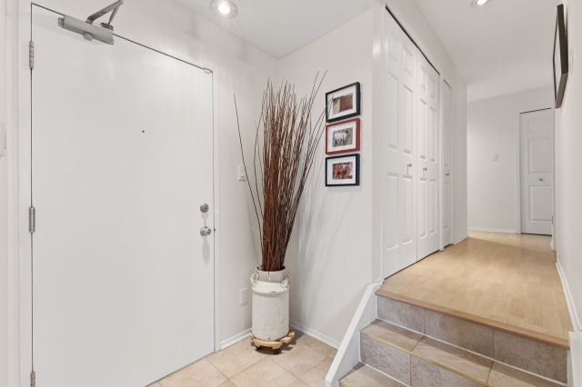 Hall d'entrée — 25 Rue de Deauville, Gatineau