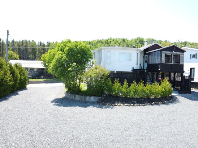 Face arrière — 258 Ch. Mailloux, La Malbaie