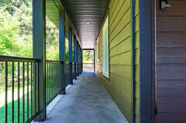 Balcon — 41 Ch. du Hameau, Petite-Rivière-Saint-François