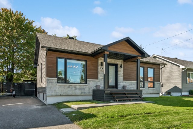 Façade — 67 Rue Boyer, Beauharnois