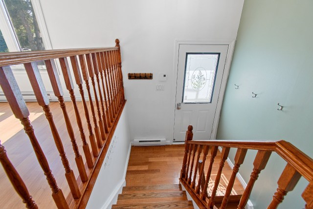 Hall d'entrée — 65 Rue de Turin, Gatineau