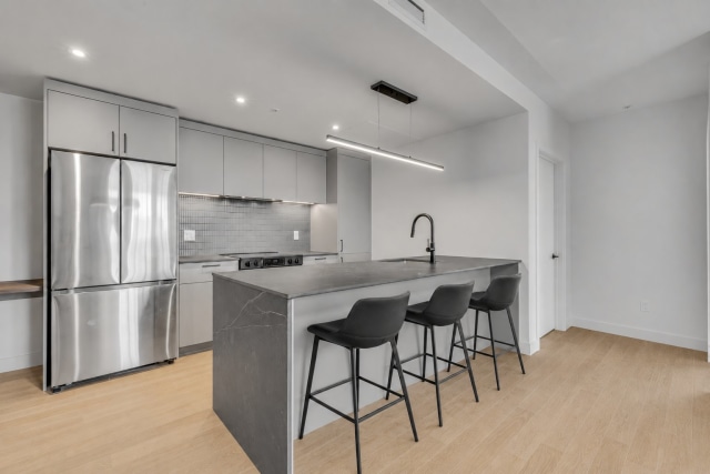 Photo 2 — 1300 Av. de Germain-des-Prés, Québec