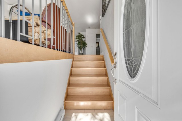 Hall d'entrée — 601 - 603 Rue Anick, Québec