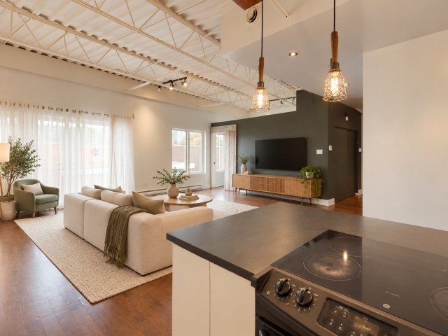 Photo 4 — 1824 Rue Notre-Dame O., Montréal