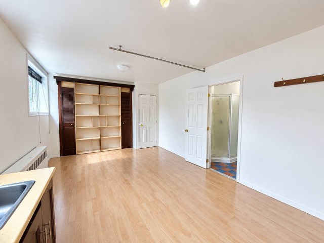 Photo 2 — 120 18e Avenue, Montréal