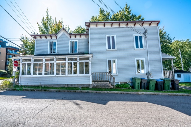 Façade — 5029 - 5033 Rue St-Georges, Lévis