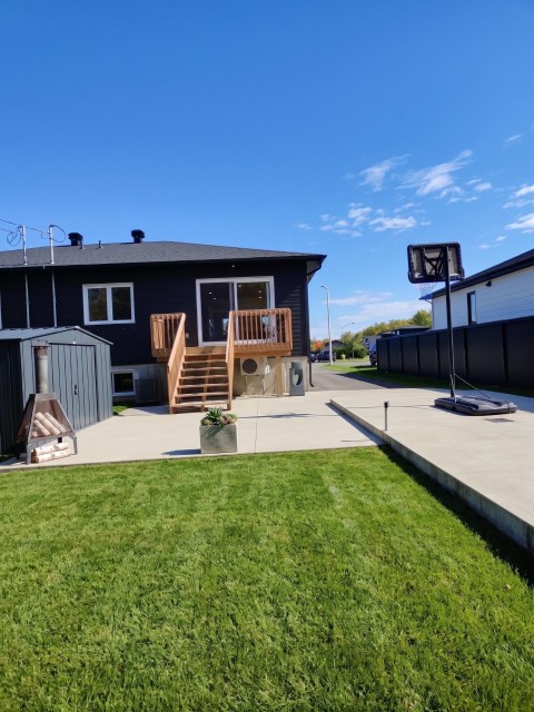 Face arrière — 812 Rue Monique-Saint-Pierre, Trois-Rivières