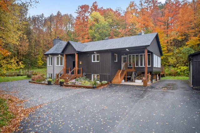 Façade — 135Z Ch. du Lac-Nick, Bolton-Est