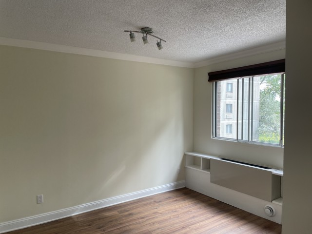 Photo 4 — 209-1550 Av Panama, Brossard