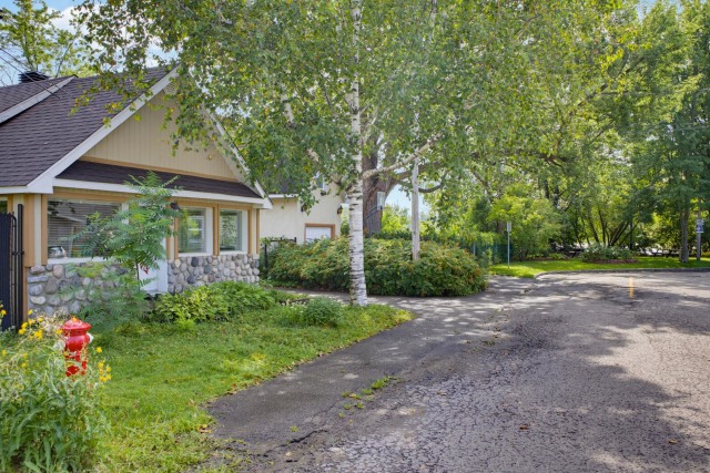 Façade — 3 32e Avenue, Bois-des-Filion