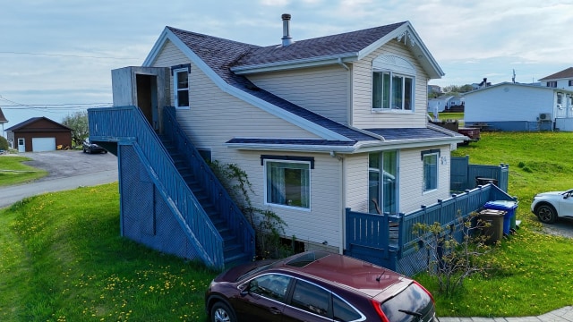 Face arrière — 194 - 1 Boul. Renard O., Gaspé