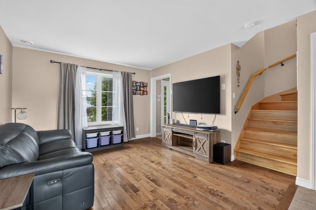 Salon — 1366 Rue Hamon, Québec