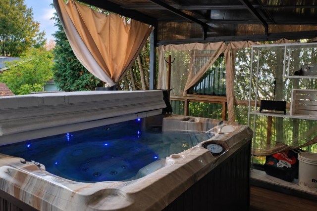 Spa — 21 Rue Matton, Trois-Rivières