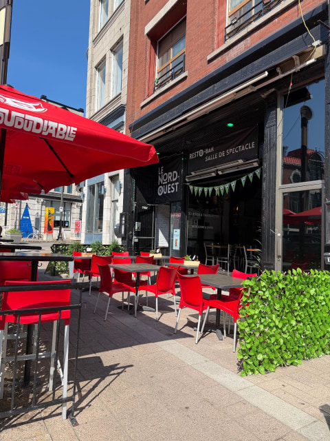 Terrasse — 1441 Rue Notre-Dame Centre, Trois-Rivières